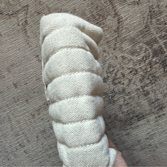 Small Chloe cosmetics bag. - Picture 6 of 8